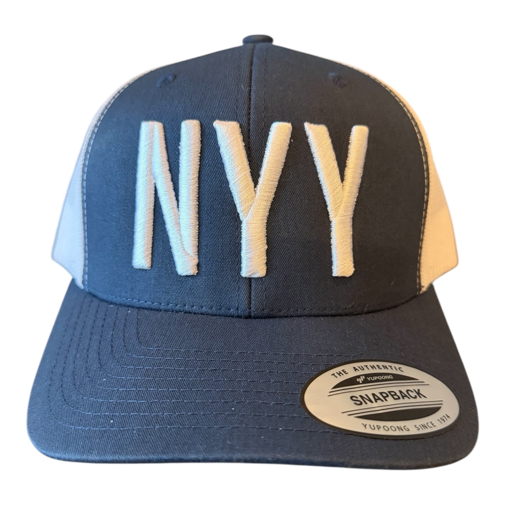 YANKEES "NYY" NAVY WHITE MESH TRUCKER CAP