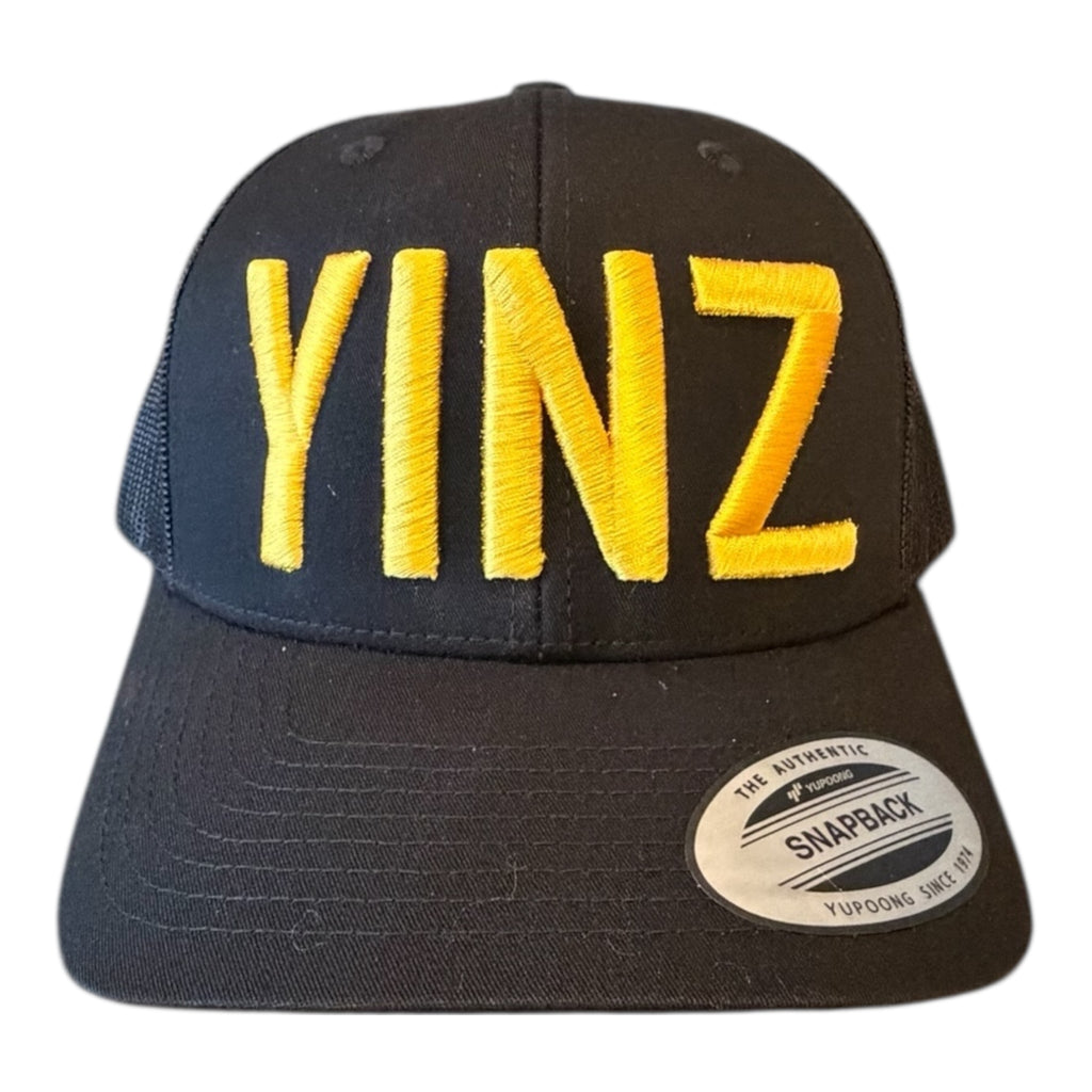PITTSBURGH "YINZ" BLACK MESH TRUCKER CAP