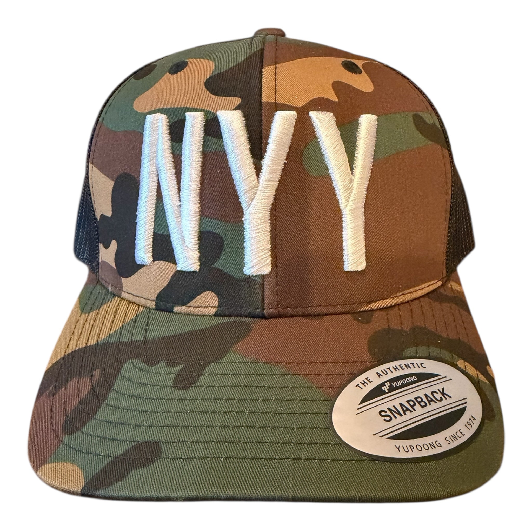 YANKEES "NYY" GREEN CAMO WHITE MESH TRUCKER CAP